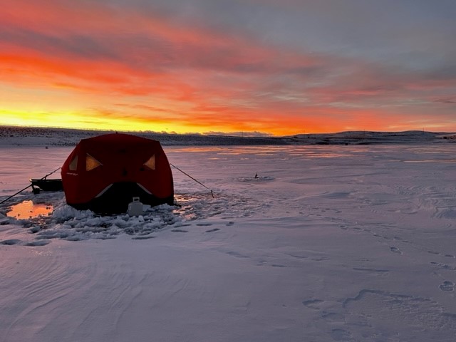 Fully Equipped Ice Fishing Day Hut Rental