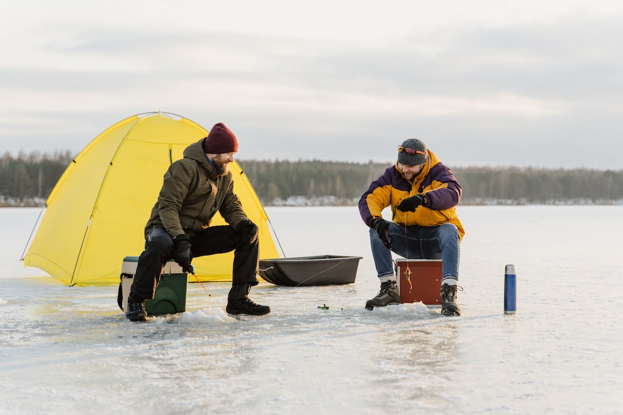 Ice Fishing Fun with Alberta Fishing Charters this Winter